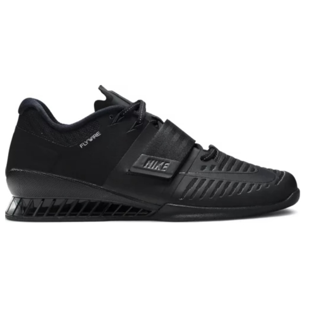 Nike Romaleos 3 'Triple Black'